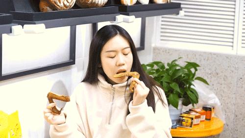 最新流行比心,最新流行比心步骤指南