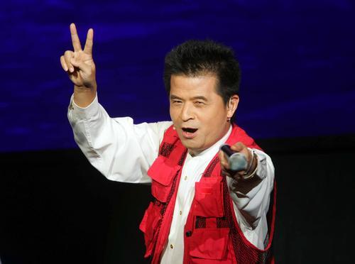 毕福剑近期演出动态，舞台上的欢笑与陪伴之旅
