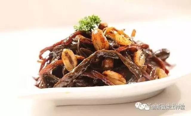 探索小巷美食秘境，最新川菜创新菜做法揭秘